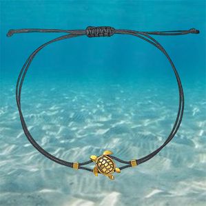 2. Sea turtle string bracelet Blue