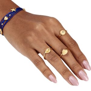 2. Adjustable “seaclam” ring gold