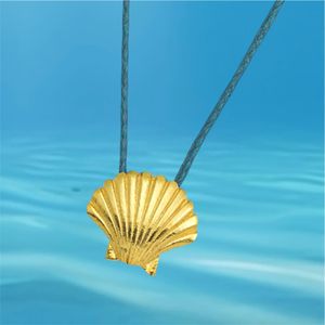 2. Sea Scallop Thread Necklace Turquoise