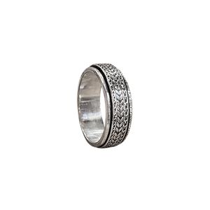 1. Spinner ring silver gray