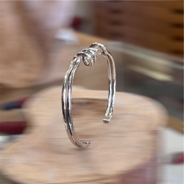 2. “Connection” rigid bracelet silver gray BRASS Workshop m26b02