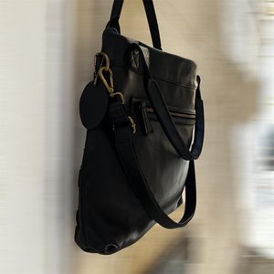 3. Woven shoulder bag black