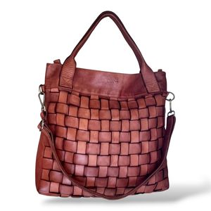 1. Woven shoulder bag brown