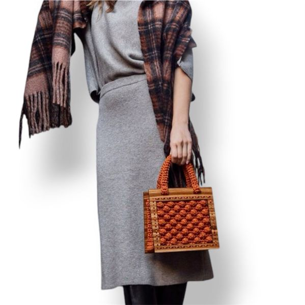 2. Armonia Crochet Mini Tote Bag orange ILIAS VARDAVAKIS armbag