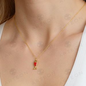2. Collana "pesce" smaltato rosso
