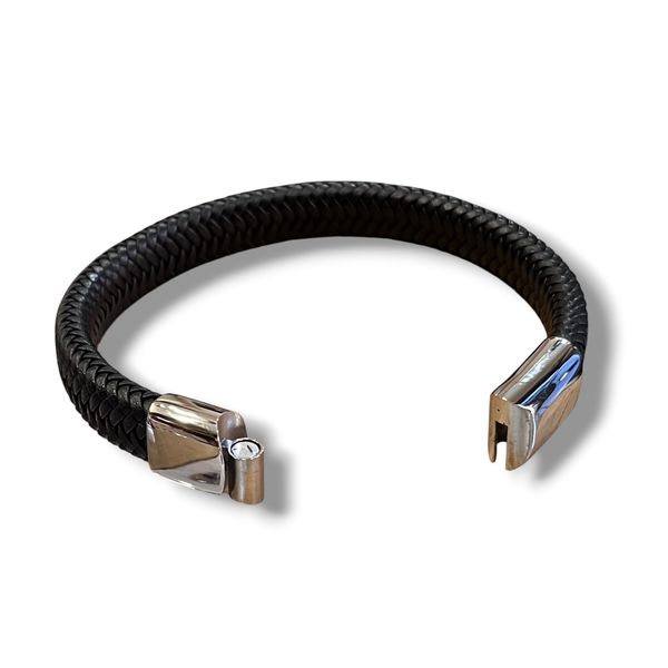 2. “Braided” bracelet Dark brown BRASS Workshop brp03