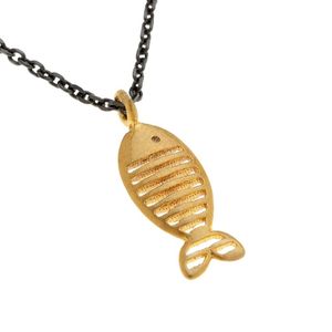 1. Mini "fish" necklace gold