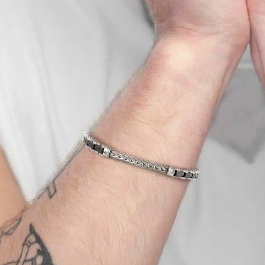2. Foxtail chain bracelet with ceramic black Marlù Gioielli 33br0040