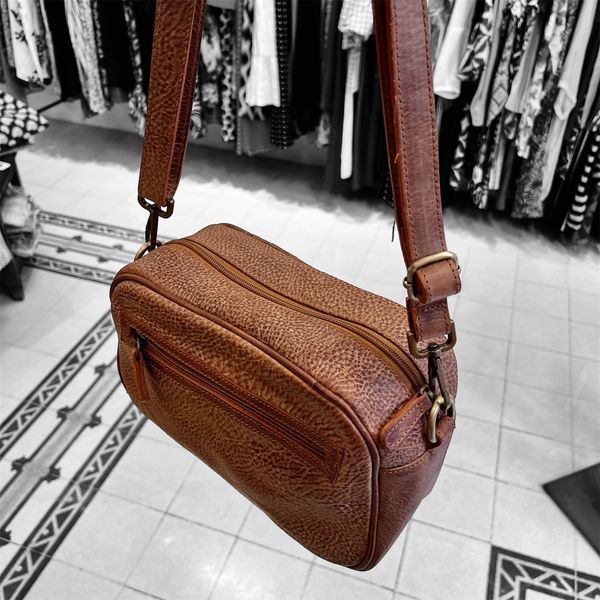 3. Rectangular woven shoulder bag Washed out brown BRASS Workshop bsn01