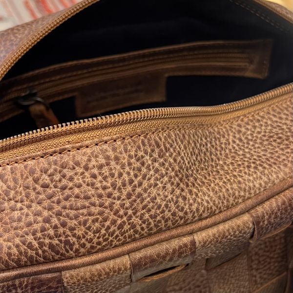 2. Rectangular woven shoulder bag Washed out brown BRASS Workshop bsn01