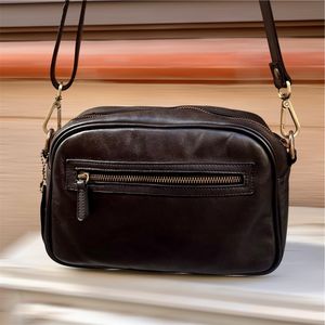 3. Borsa tracolla rettangolare intrecciata nero