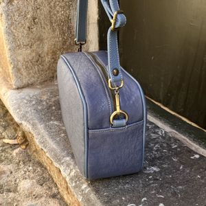 2. Rectangular shoulder bag blue