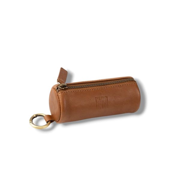1. "Connecticut" keychain brown BIBA coh7l