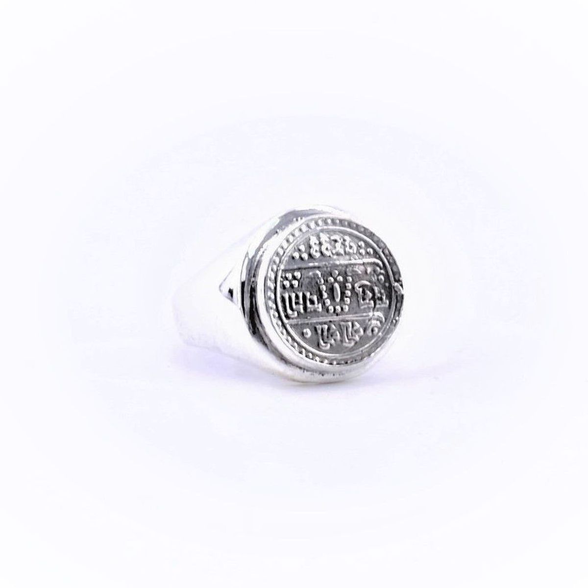 1. Indian Sanskrit Stamp Ring silver grey BRASS Workshop brsaa01