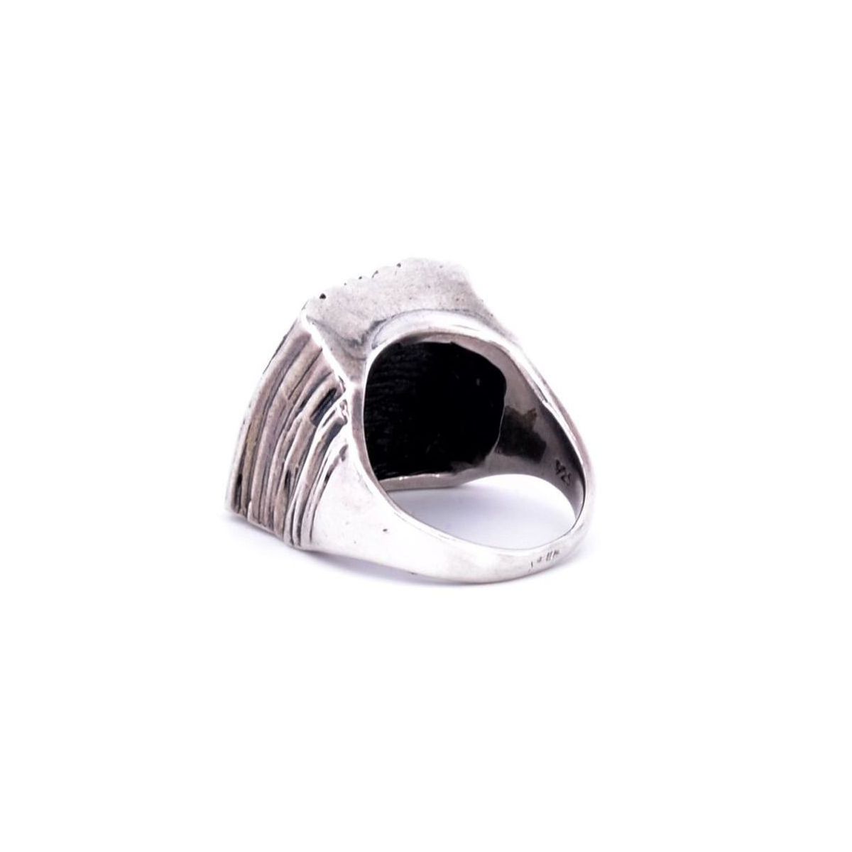 2. Baobab, silver ring Silver gray BRASS Workshop brsaa04