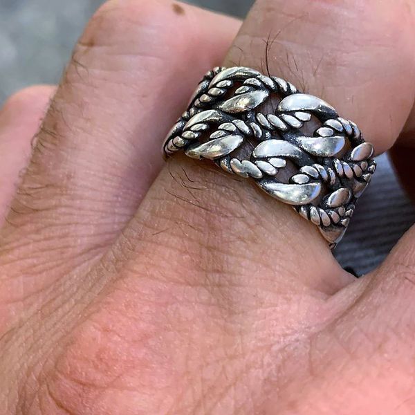 2. Double braided band ring silver gray