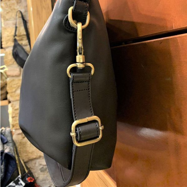 2. Borsa sacca doppio manico nero