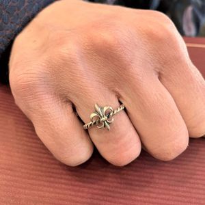 Bourbon Lily Ring silver BRASS Workshop