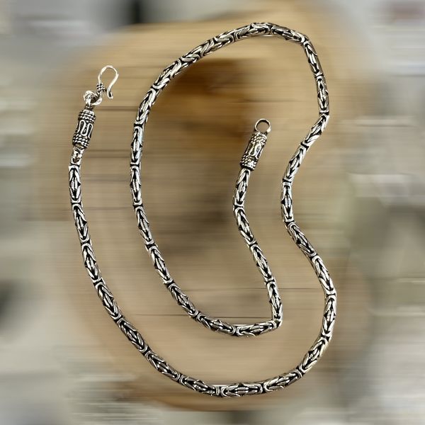 3. Collana borobudur grigio argento BRASS Workshop cb01