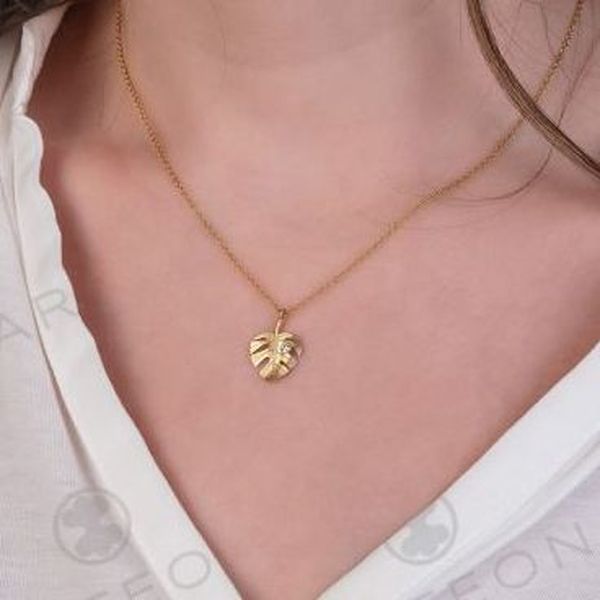 3. Collana punto luce foglia oro Arteon 32553-046