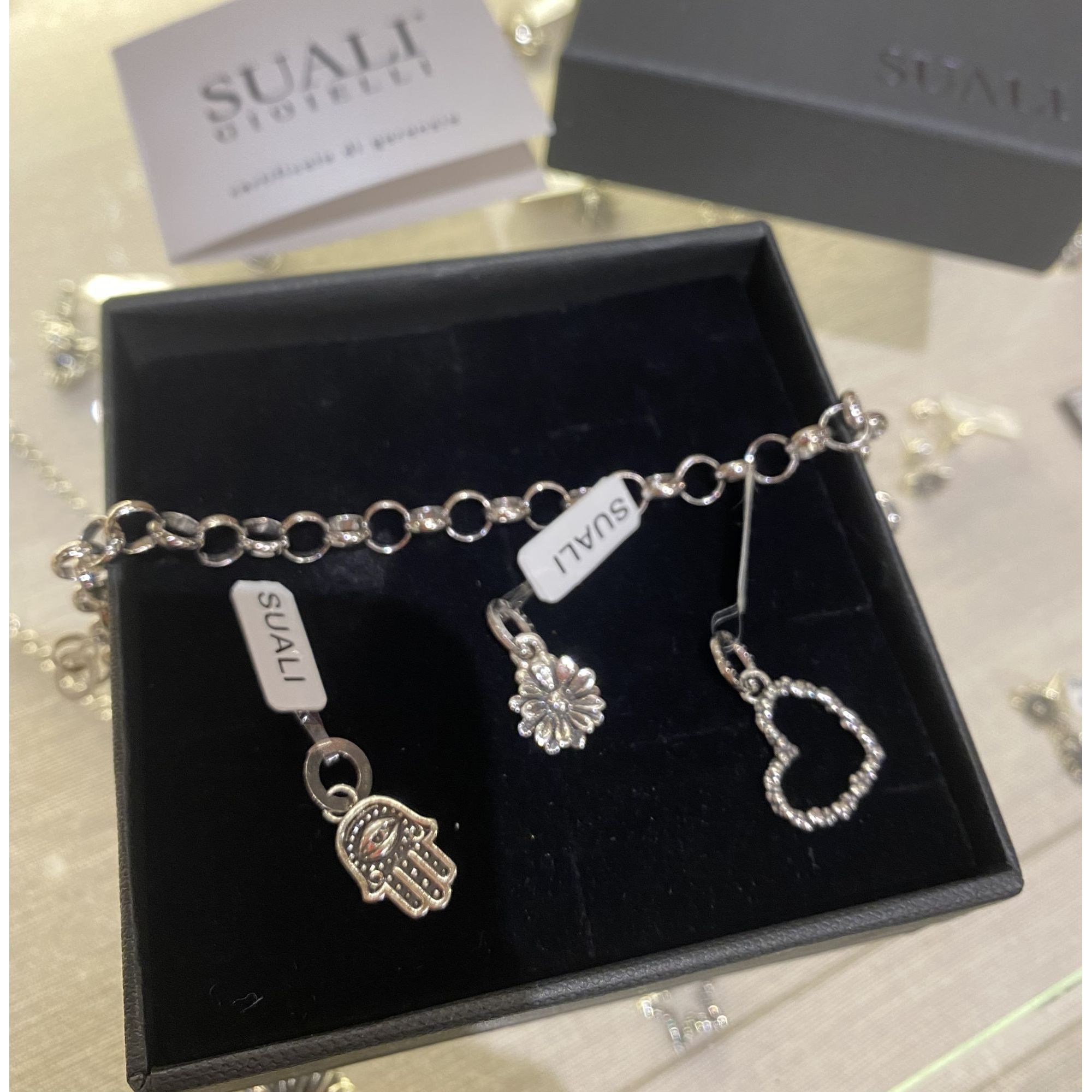 Bracciale in conchiglia di ciprea fatto a mano: polsino regolabile in argento sterling 925 - Italia