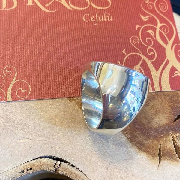 3. Anello madreperla tonda bianco BRASS Workshop g23a07