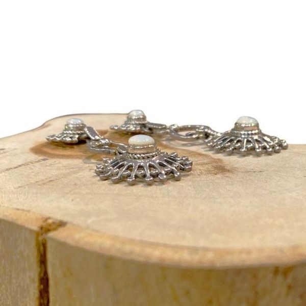 2. Orecchini pendenti “madreperla” Grigio argento BRASS Workshop bsor09