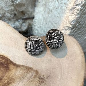 Dotted earrings burnished BRASS Workshop