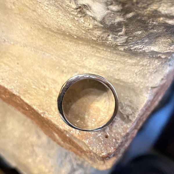 2. Hammered silver ring silver grey BRASS Workshop f23a07
