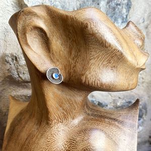 3. Granulated lobe earrings silver grey