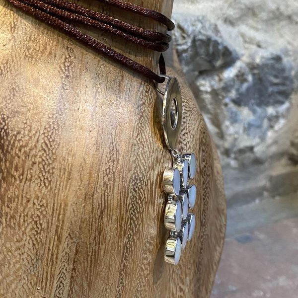 3. 9 nacre silver pendant white BRASS Workshop bspe06