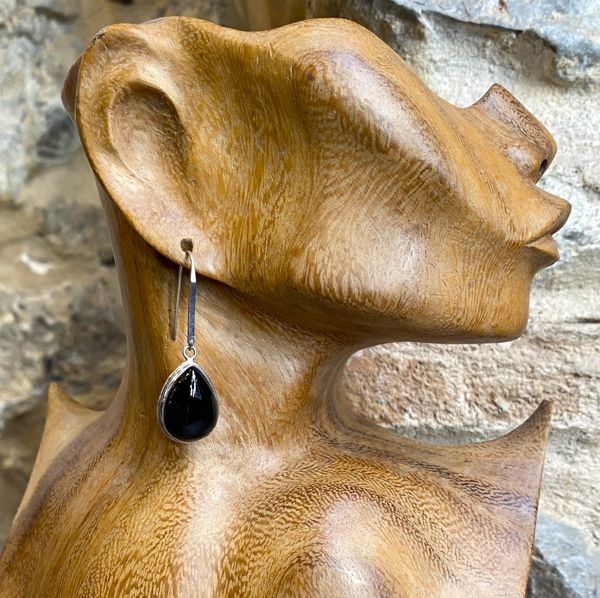 2. Onyx drop earrings black BRASS Workshop f23or61