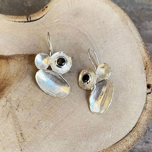 2. Shards earrings with garnet stone garnet BRASS Workshop f23or64