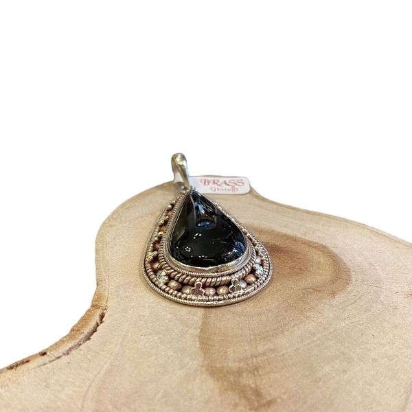 3. Onyx drop pendant black BRASS Workshop f23pe17
