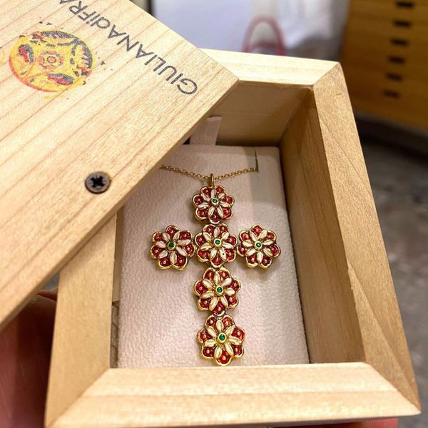 1. “Sciaurosa” cross necklace Gold GIULIANAdiFRANCO gioielli j-p116