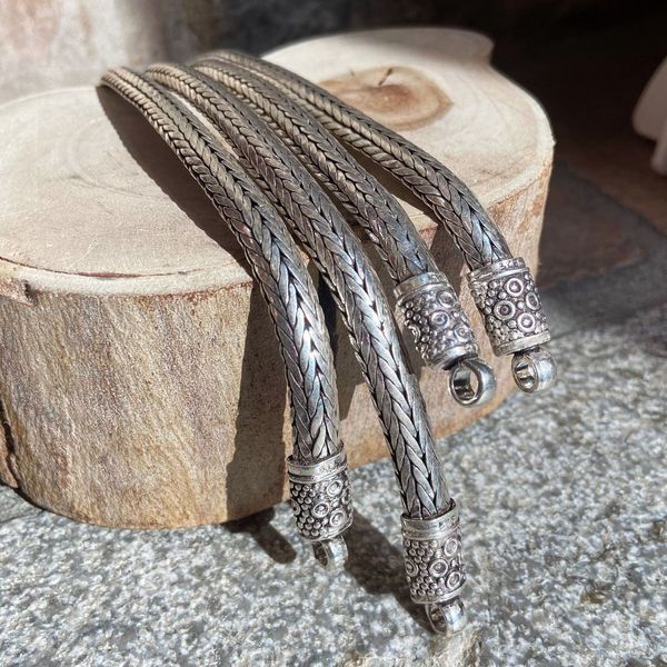 1. Dotted bezel bracelet silver grey BRASS Workshop baf32