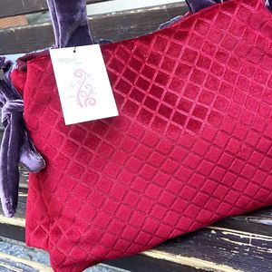 4. Craft bag 44 red