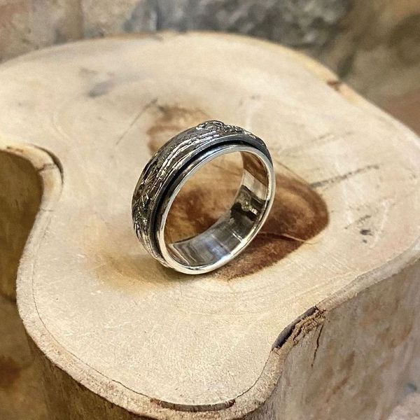 3. Dragon spinner ring silver grey BRASS Workshop 24an06