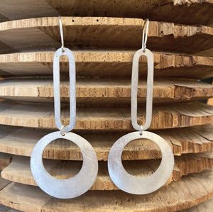 3. Satin earrings silver grey BRASS Workshop 24or03