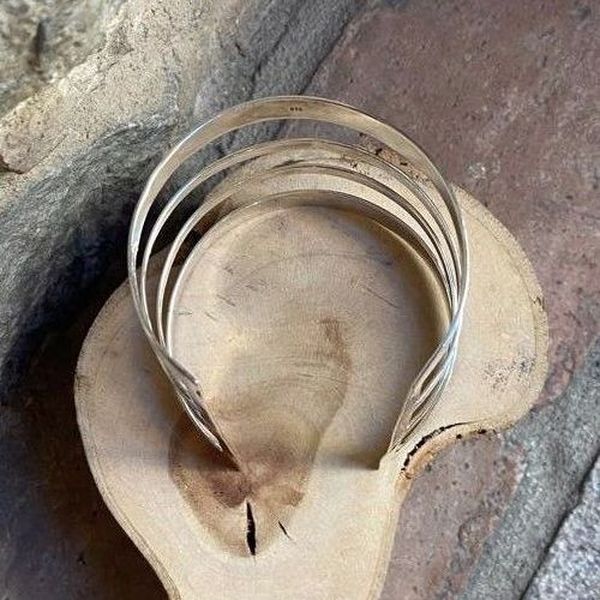 Bracciale rigido bombato grigio argento BRASS Workshop 24br09