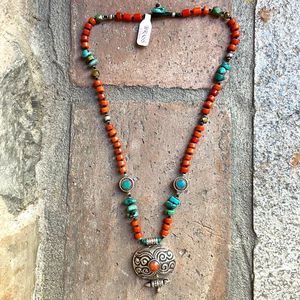4. Collana Nepal turchese e corallo corallo