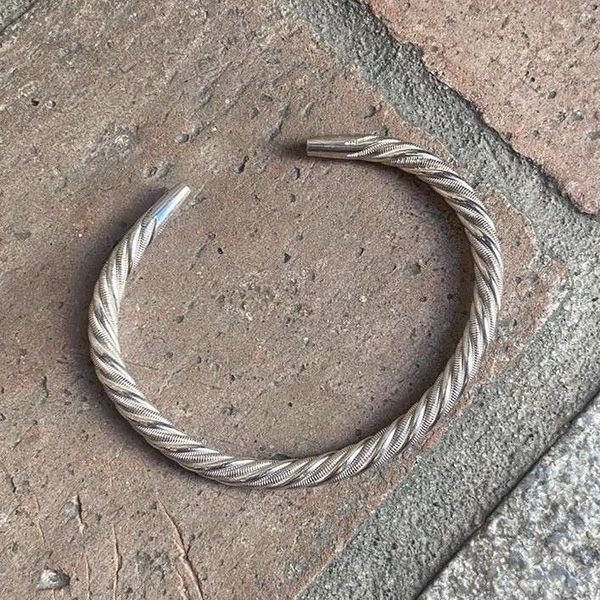1. Rigid open torchon bracelet silver grey BRASS Workshop 24br19