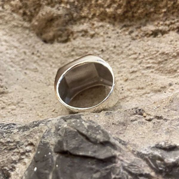 3. Square chevalier silver grey BRASS Workshop 24an19