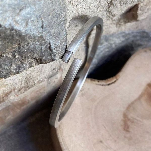 3. Rigid square tube bracelet silver grey BRASS Workshop 24br22