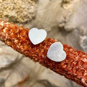 Satin heart earrings silver grey BRASS Workshop