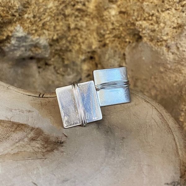 1. Square wire earrings silver grey BRASS Workshop 24or46