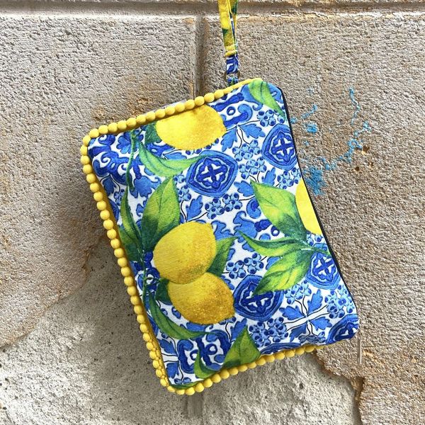 1. Pochette limoni con polsino Blu BRASS Workshop ps03