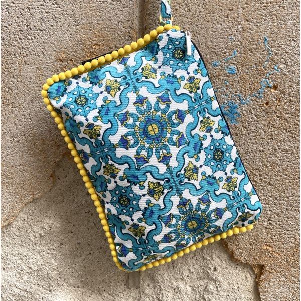 1. Kaleidos pochette yellow BRASS Workshop ps06