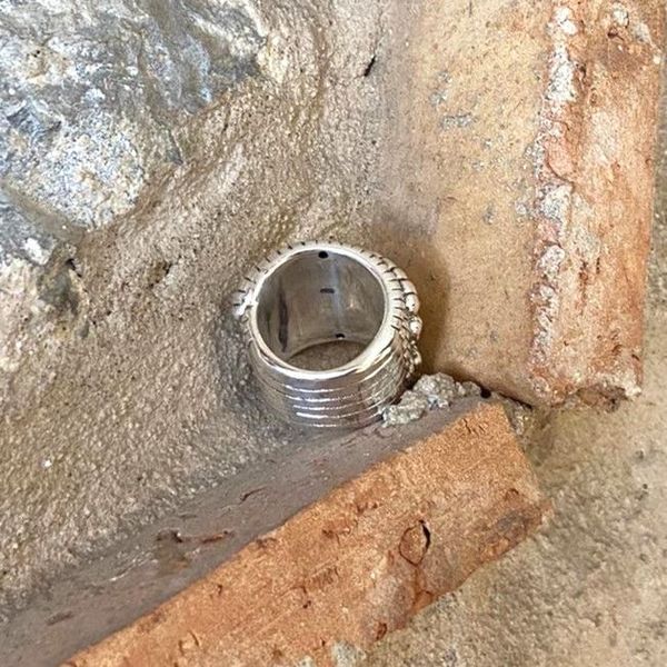 2. Anello Dred grigio argento BRASS Workshop 24an34