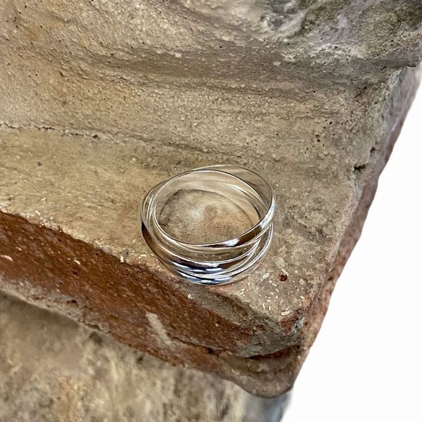 2. Trinity ring Silver grey BRASS Workshop 24an43